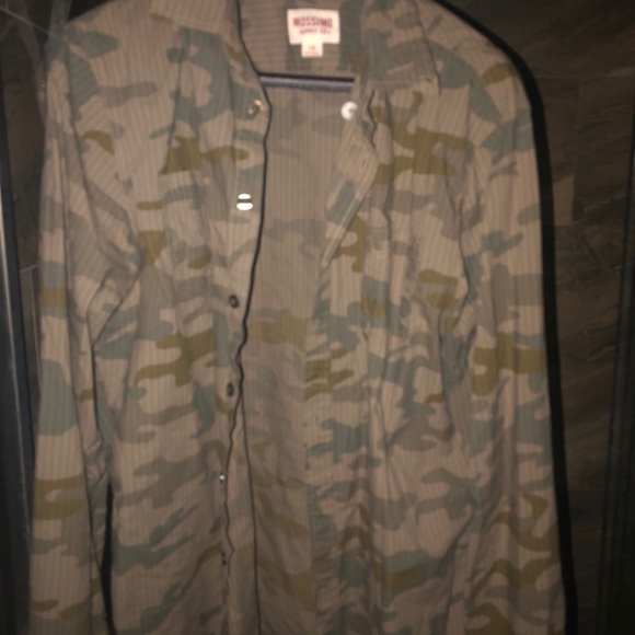 Camo Mens dress shirt - Picture 3 of 3